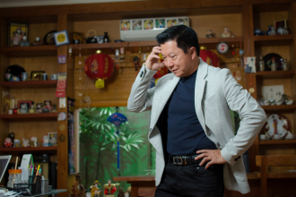 Milton Seigi Hayashi mostra técnicas práticas para identificar um carro antigo verdadeiro de uma réplica.